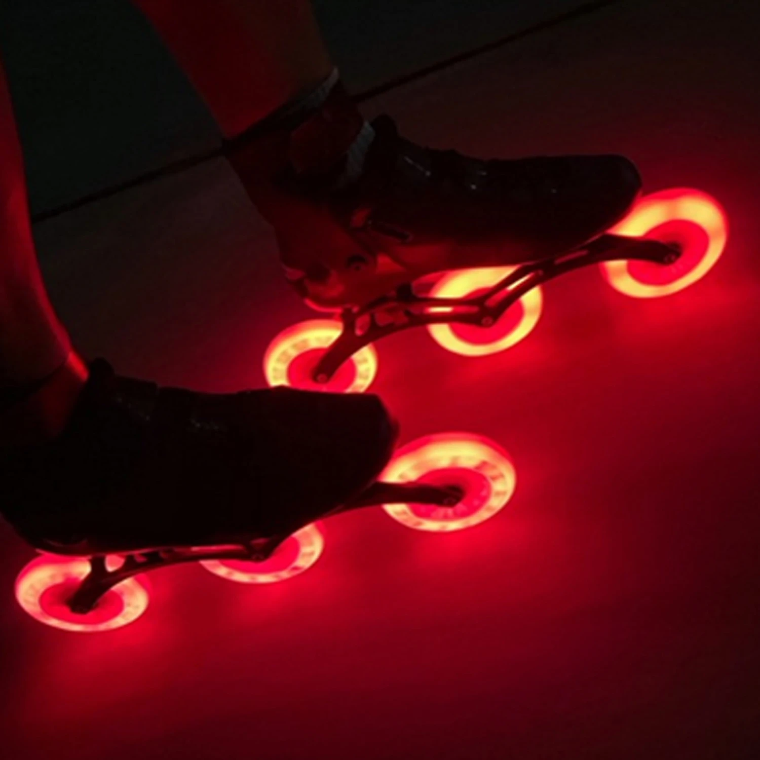 K2 Rollen STROBE 84MM - 2 PACK LIGHT 2 K2 Rollen STROBE 84MM - 2 PACK LIGHT – Bild 2