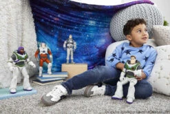 MATTEL Disney Und Pixar Lightyear 30,5 Cm Space Ranger Alpha-Anzug Buzz Lightyear... -Bester Spielzeug Geschäft mattel disney und pixar lightyear 30 5 cm space ranger alpha anzug buzz lightyear 5