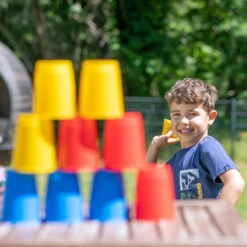 Kinderparty-Set - Sackhüpfen - Eierlaufen - Dosenwerfen -Bester Spielzeug Geschäft mytoys originals kinderparty set sackhupfen eierlaufen dosenwerfen 3